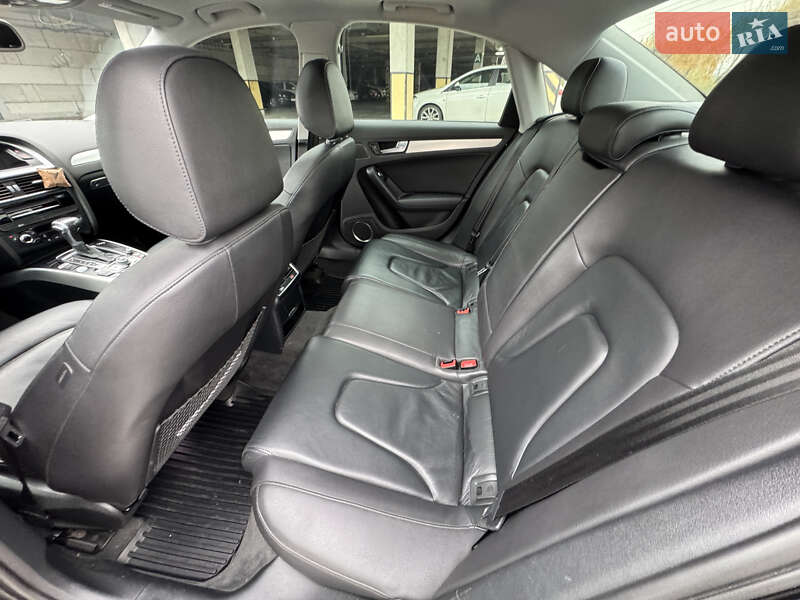 Седан Audi A4 2015 в Киеве фото 16 Седан Audi A4 2015 в Киеве