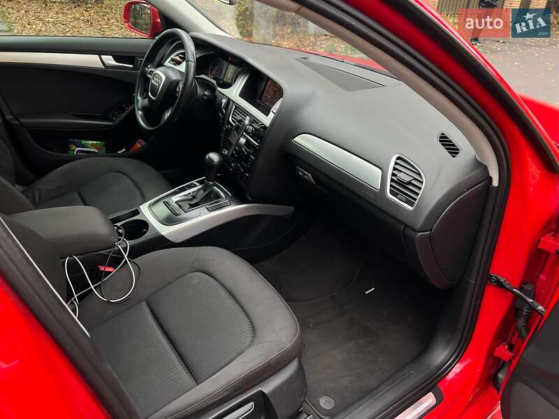 Універсал Audi A4 2011 в Києві