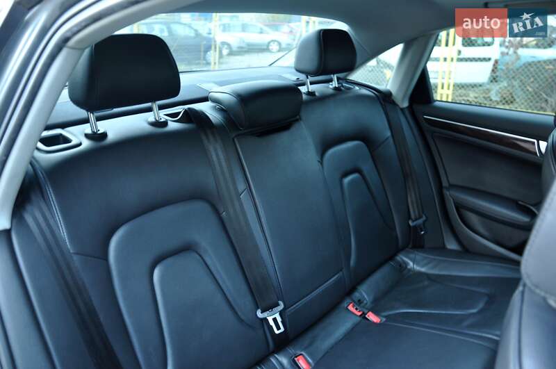 Седан Audi A4 2013 в Львові фото 27 Седан Audi A4 2013 в Львові