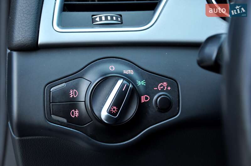 Седан Audi A4 2013 в Львові фото 33 Седан Audi A4 2013 в Львові