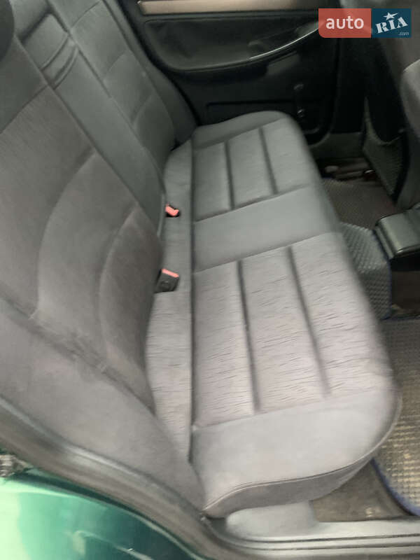 Седан Audi A4 1999 в Шишаки фото 16 Седан Audi A4 1999 в Шишаки