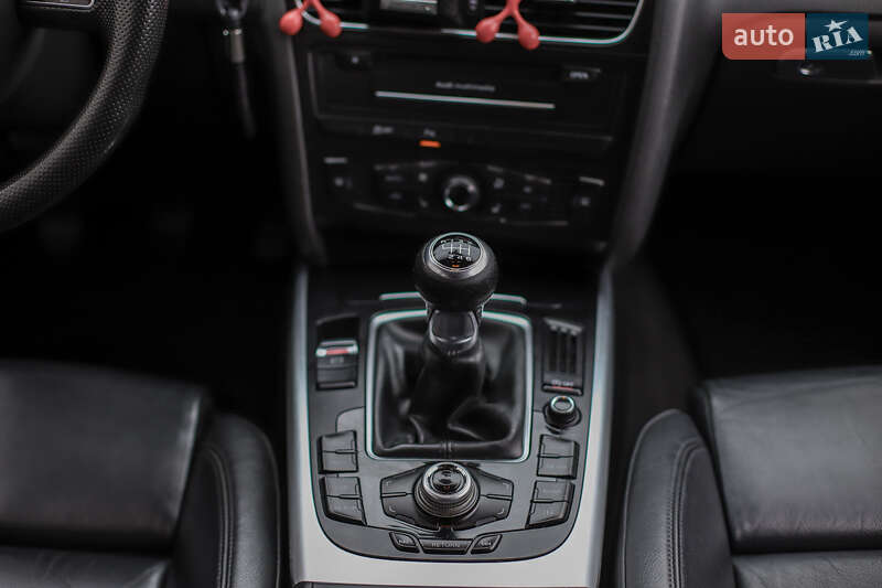 Універсал Audi A4 2011 в Львові