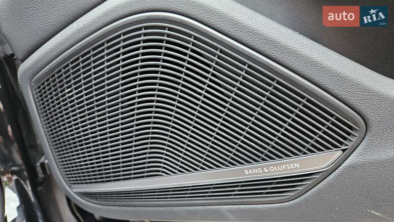 Універсал Audi A4 2019 в Житомирі