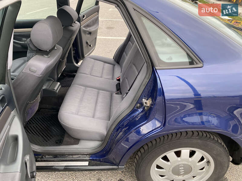 Седан Audi A4 2000 в Києві фото 11 Седан Audi A4 2000 в Києві