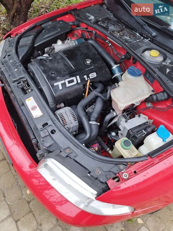 Седан Audi A4 1996 в Луцьку фото 2 Седан Audi A4 1996 в Луцьку