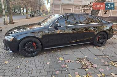 Седан Audi A4 2012 в Кам'янець-Подільському