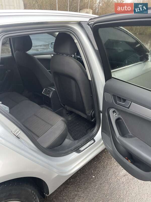 Універсал Audi A4 2013 в Дубні