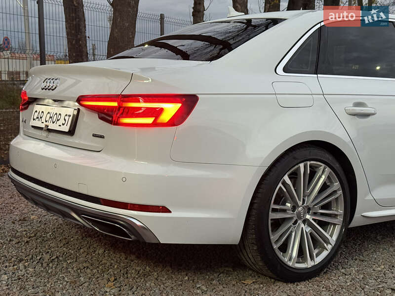 Седан Audi A4 2018 в Стрию
