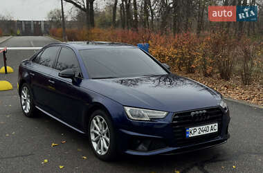 Седан Audi A4 2019 в Запоріжжі