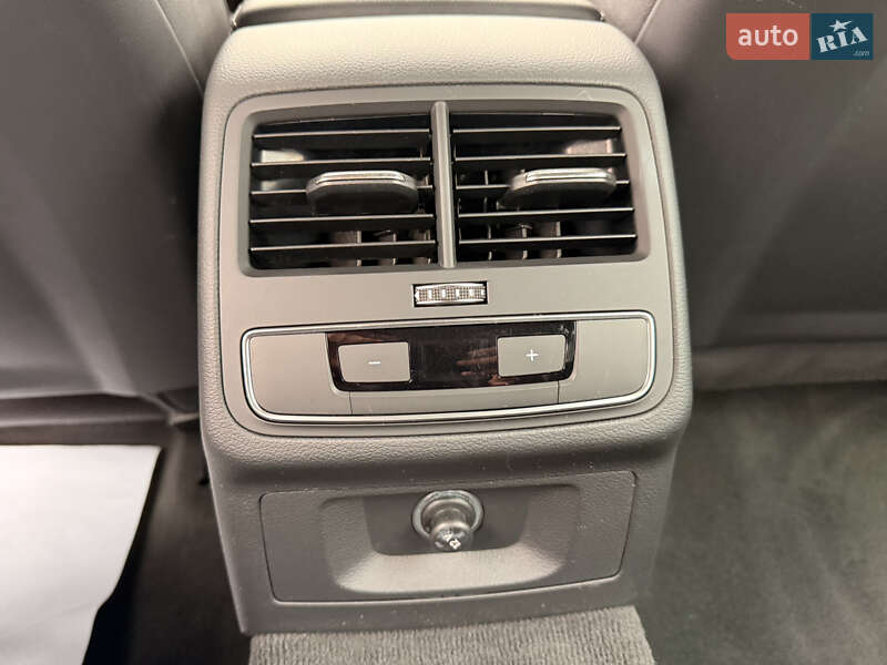 Седан Audi A4 2017 в Мукачевому фото 48 Седан Audi A4 2017 в Мукачевому