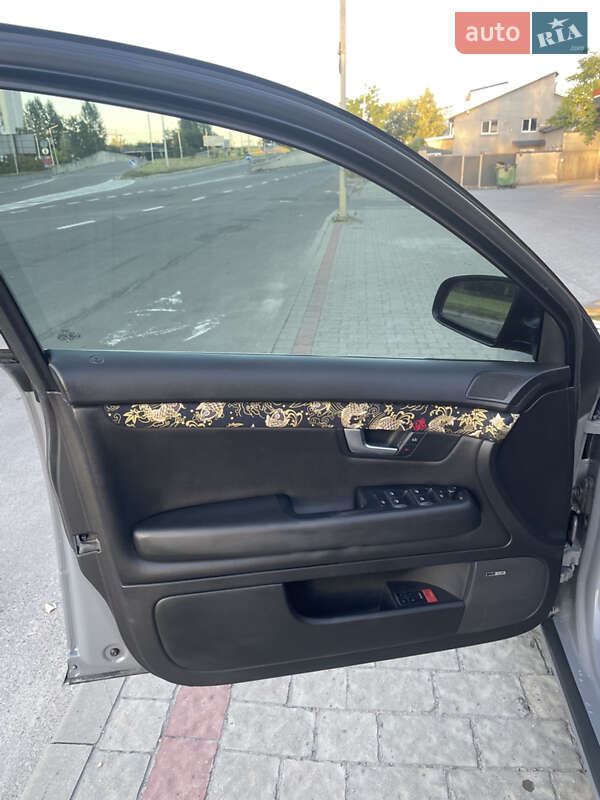 Седан Audi A4 2005 в Львові