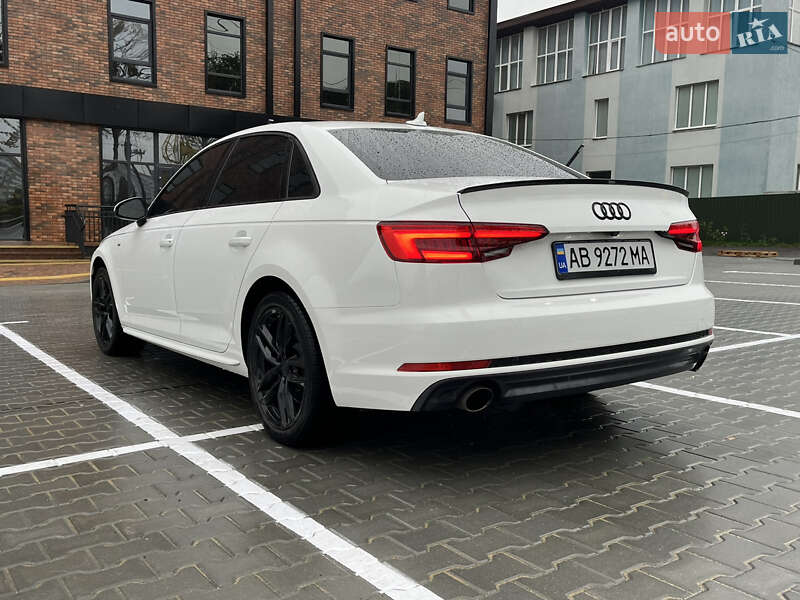 Седан Audi A4 2016 в Виннице