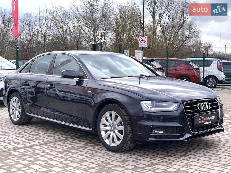 Седан Audi A4 2014 в Бердичеві