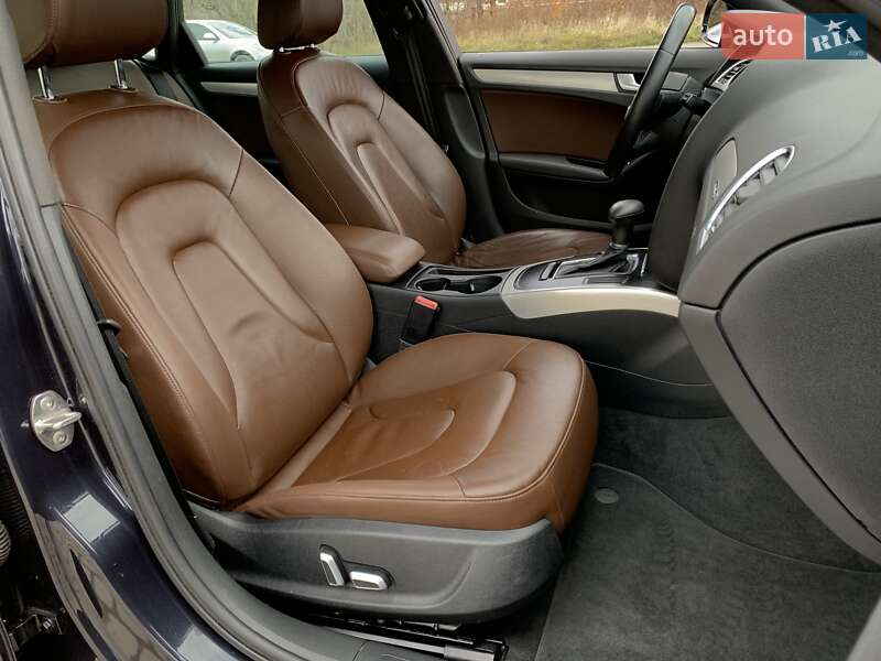 Седан Audi A4 2014 в Бердичеві