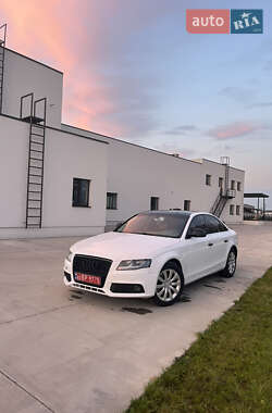Седан Audi A4 2009 в Луцьку
