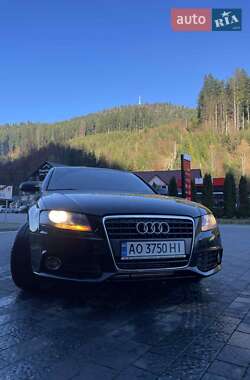 Седан Audi A4 2011 в Міжгір'ї