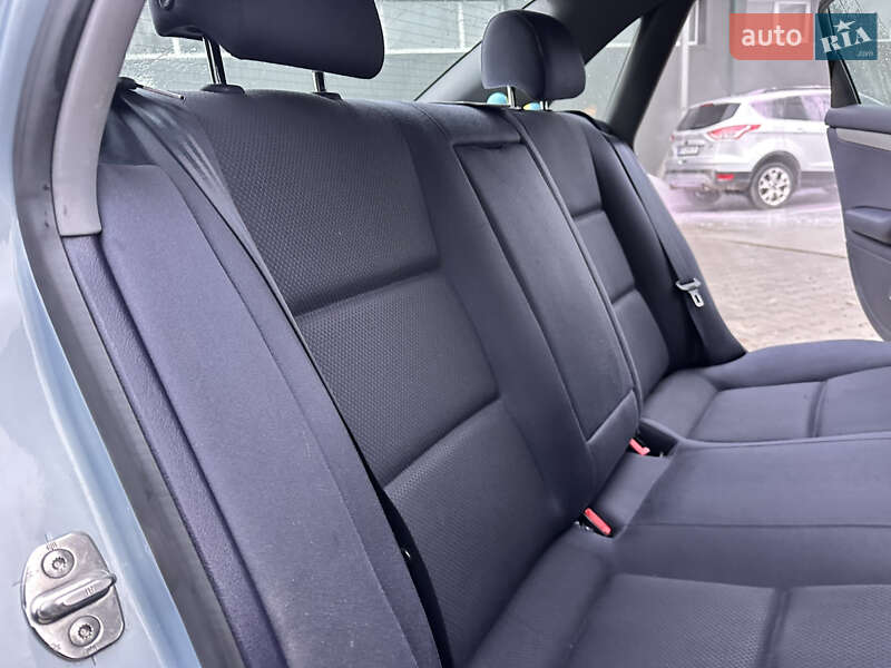 Седан Audi A4 2002 в Тернополі фото 43 Седан Audi A4 2002 в Тернополі