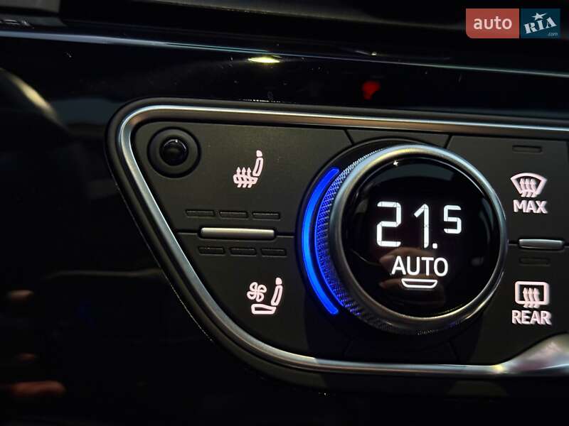 Седан Audi A4 2020 в Києві фото 47 Седан Audi A4 2020 в Києві