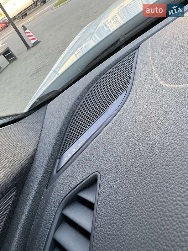 Седан Audi A4 2024 в Киеве фото 25 Седан Audi A4 2024 в Киеве