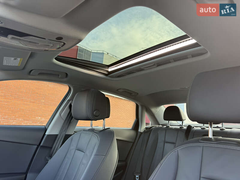 Седан Audi A4 2020 в Киеве фото 49 Седан Audi A4 2020 в Киеве