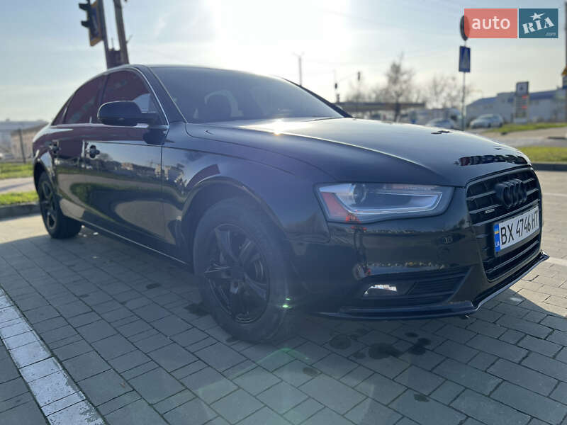 Седан Audi A4 2012 в Хмельницькому