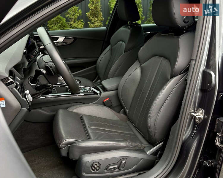 Седан Audi A4 2020 в Києві
