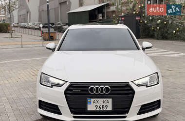Седан Audi A4 2016 в Киеве