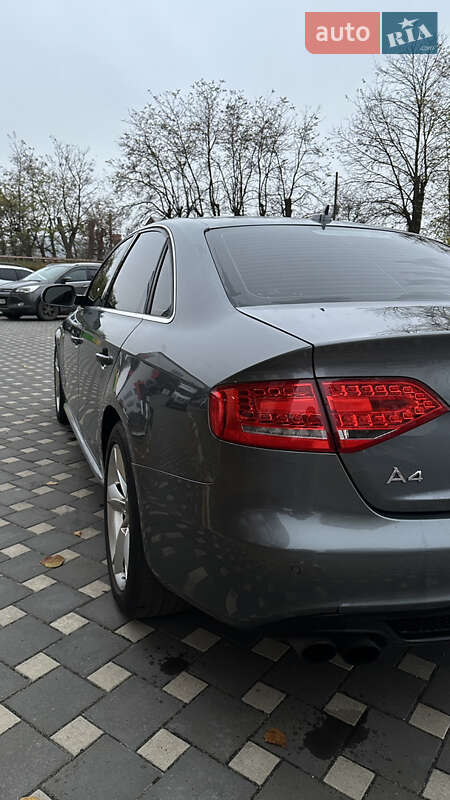 Седан Audi A4 2012 в Гостомелі