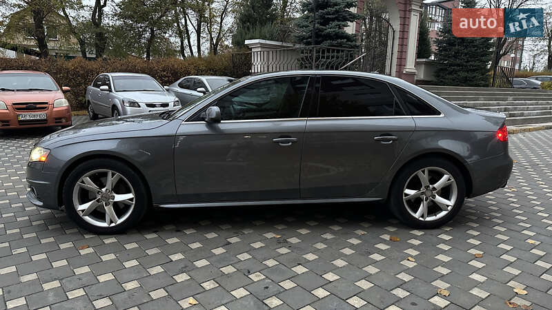 Седан Audi A4 2012 в Гостомелі