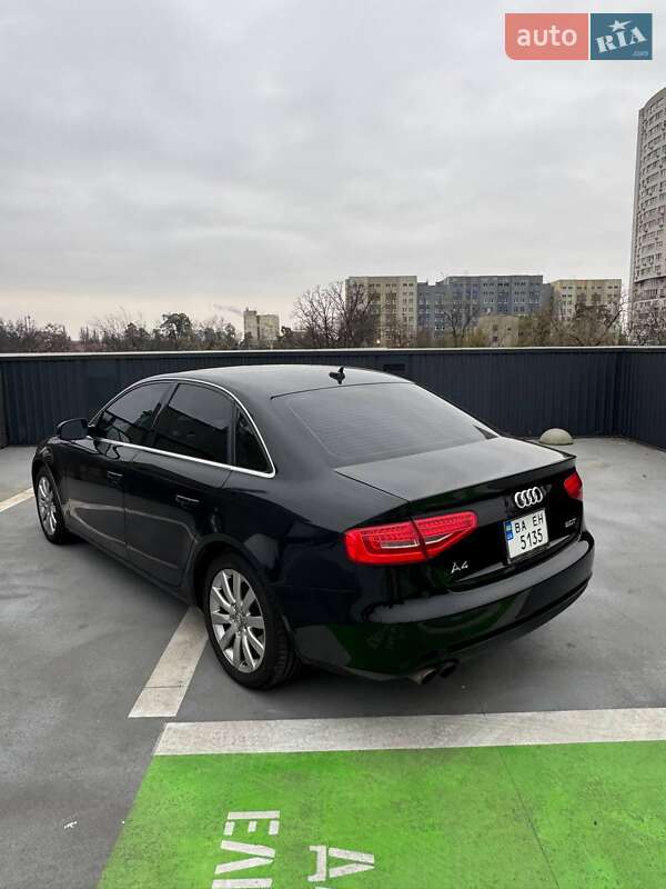 Седан Audi A4 2012 в Киеве фото 9 Седан Audi A4 2012 в Киеве