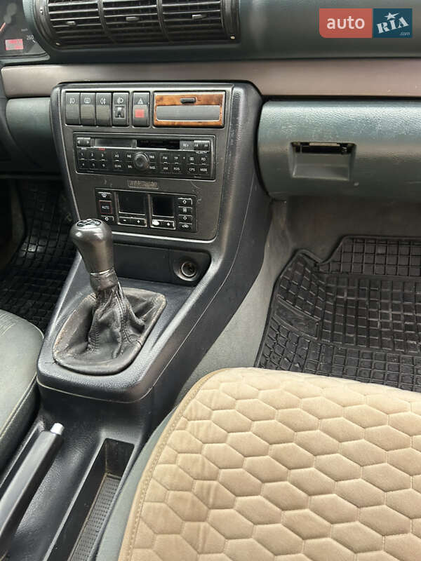 Седан Audi A4 1998 в Самборе фото 8 Седан Audi A4 1998 в Самборе
