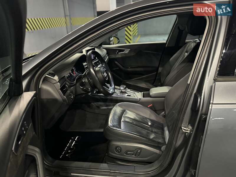 Седан Audi A4 2017 в Одесі