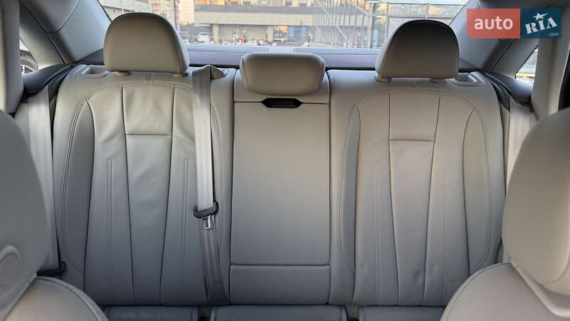 Седан Audi A4 2017 в Киеве фото 21 Седан Audi A4 2017 в Киеве