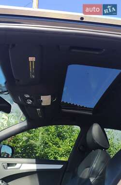 Седан Audi A4 2012 в Ровно