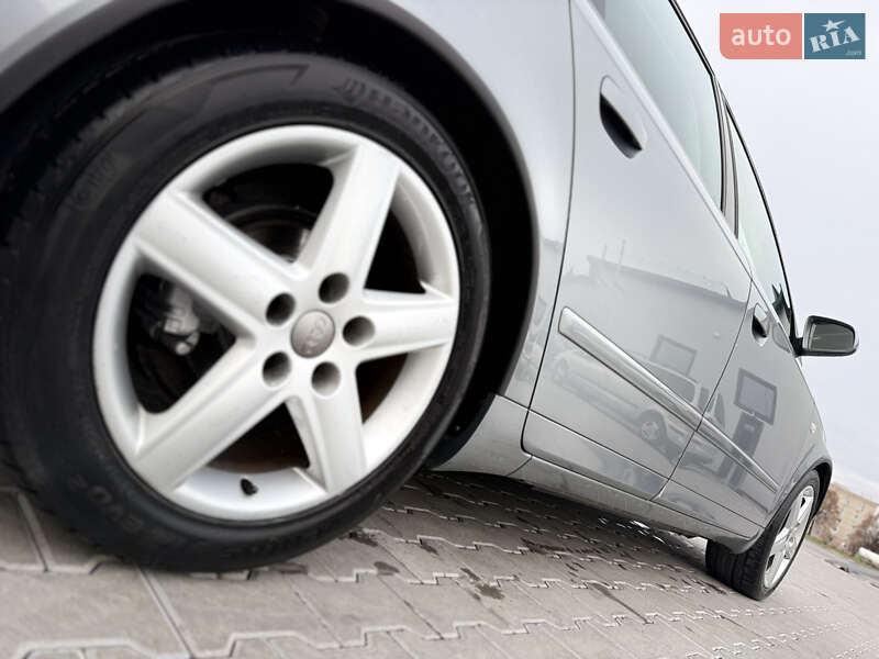 Седан Audi A4 2007 в Володимирі фото 24 Седан Audi A4 2007 в Володимирі