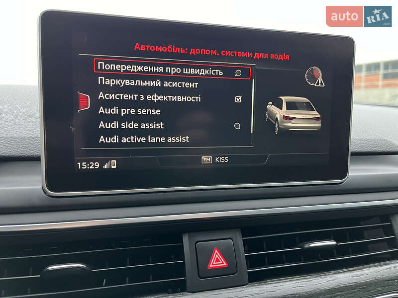 Седан Audi A4 2018 в Львові