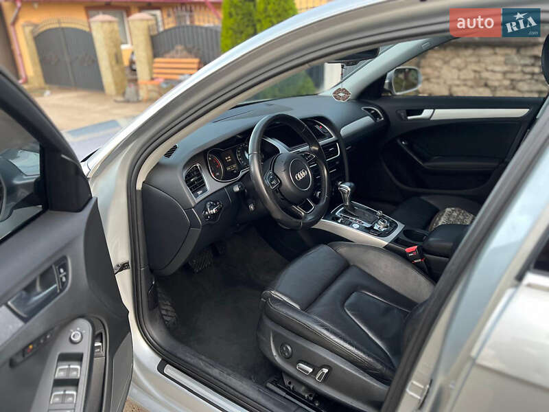 Седан Audi A4 2013 в Городенке