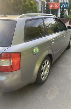 Універсал Audi A4 2004 в Ужгороді