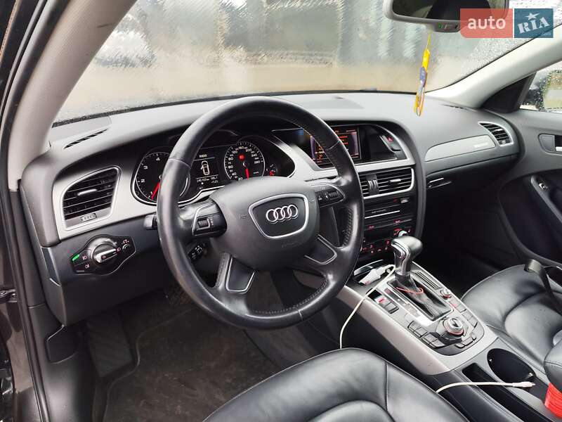 Універсал Audi A4 2013 в Тернополі