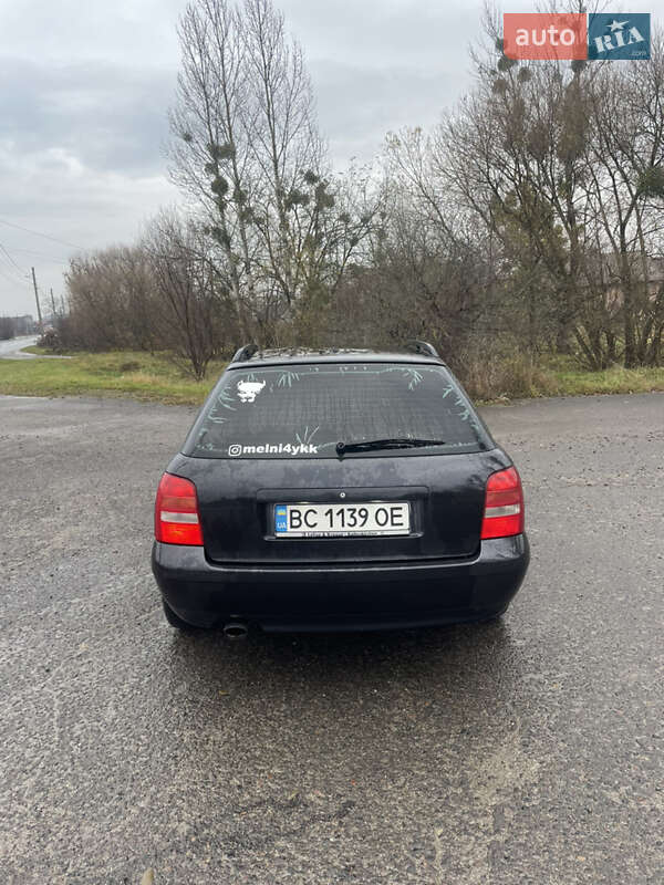 Універсал Audi A4 2000 в Бродах