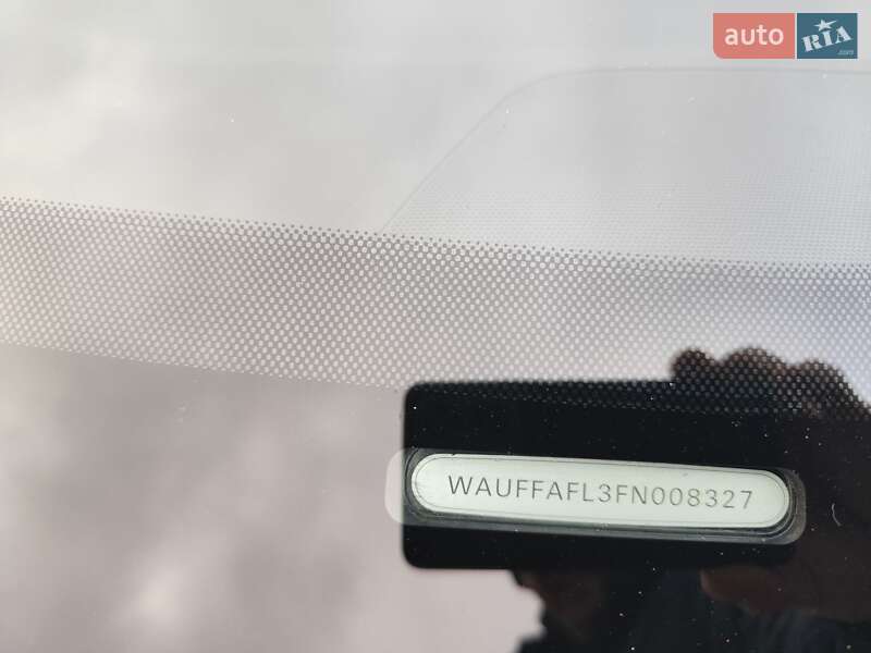 Седан Audi A4 2015 в Чернігові