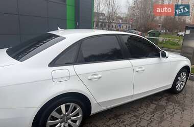 Седан Audi A4 2013 в Киеве