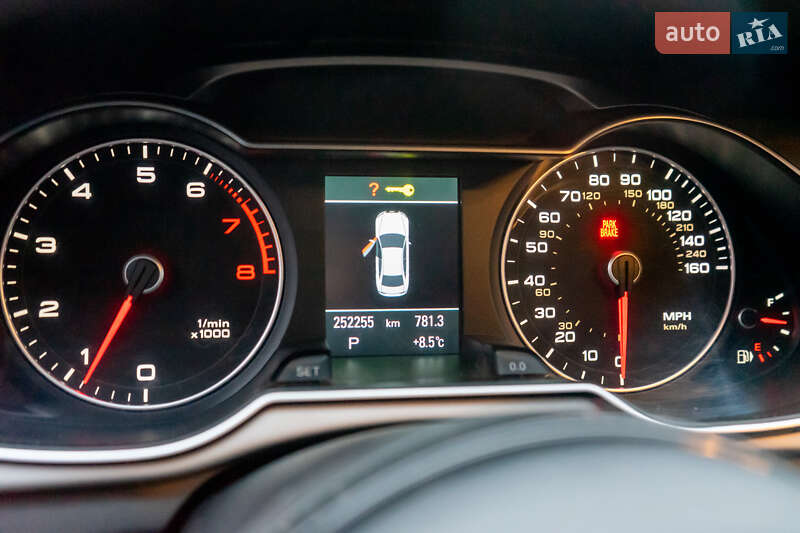 Седан Audi A4 2012 в Києві фото 21 Седан Audi A4 2012 в Києві