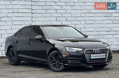 Седан Audi A4 2016 в Киеве