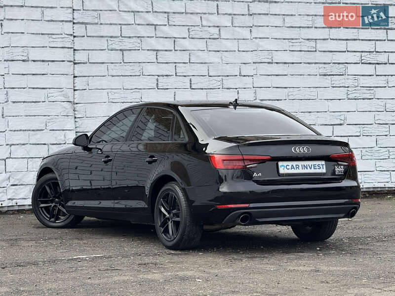 Седан Audi A4 2016 в Києві