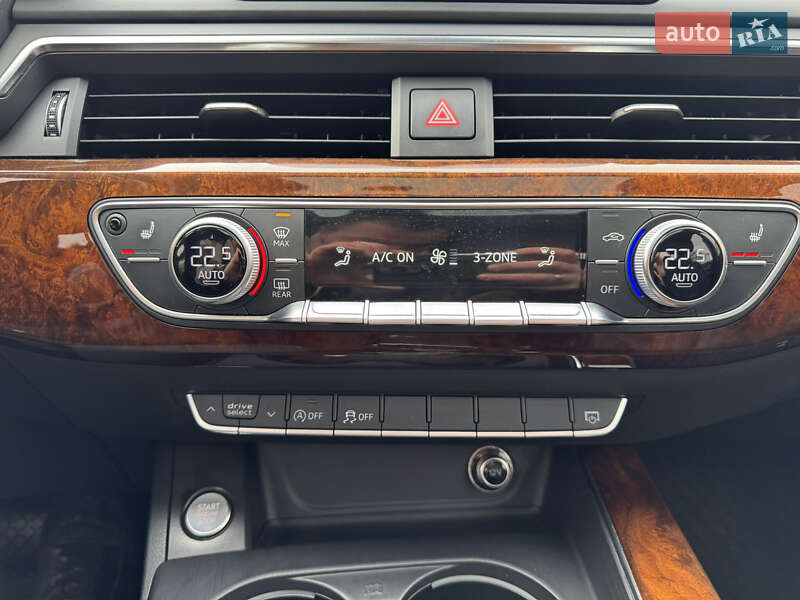 Седан Audi A4 2016 в Києві