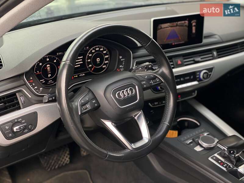 Универсал Audi A4 2018 в Киеве