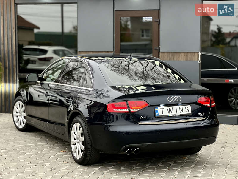 Седан Audi A4 2010 в Одессе