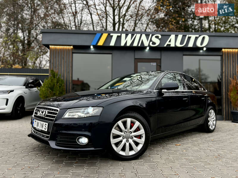 Седан Audi A4 2010 в Одессе