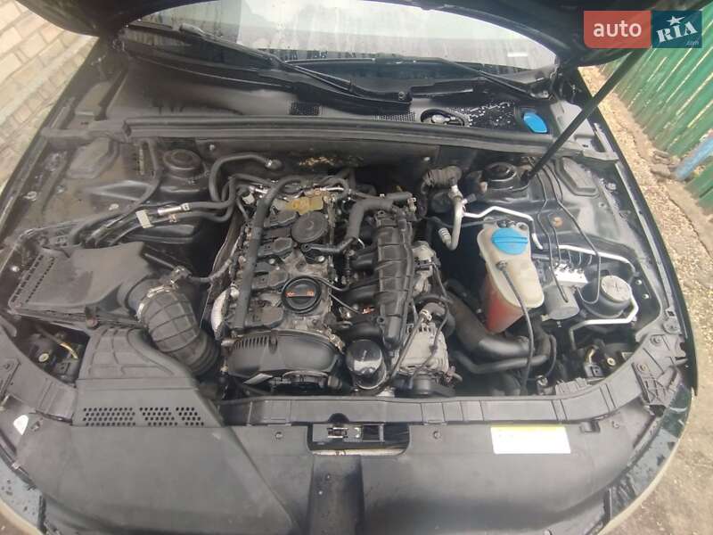 Седан Audi A4 2010 в Кагарлыке